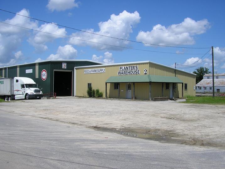 Planter's Warehouse<br>Location: Hazlehurst, Georgia<br>$3000/Month